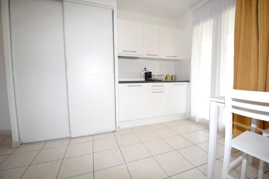 Palais Des Domes Piscine Et Parking Apartman Nizza Kültér fotó